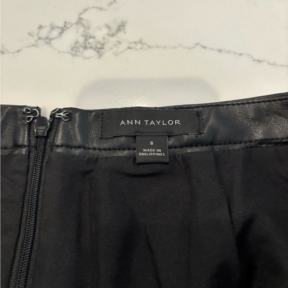 Ann Taylor Plaid Mini Skirt in Mauve and Black - Picture 5 of 7